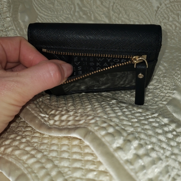 Kate Spade Wallet - Picture 3 of 9